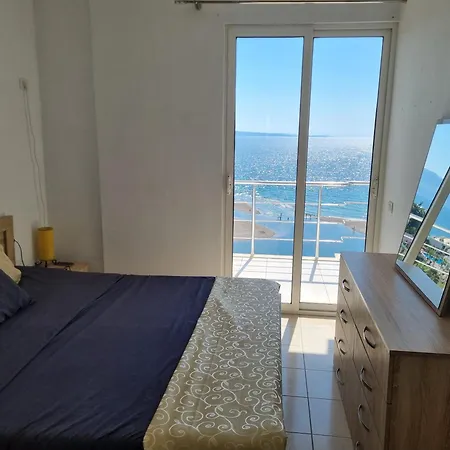 شقة Elevated Beachfront *